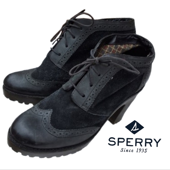 Sperry Emory  Rugged spectator tie ups shorties  8 - Picture 1 of 13
